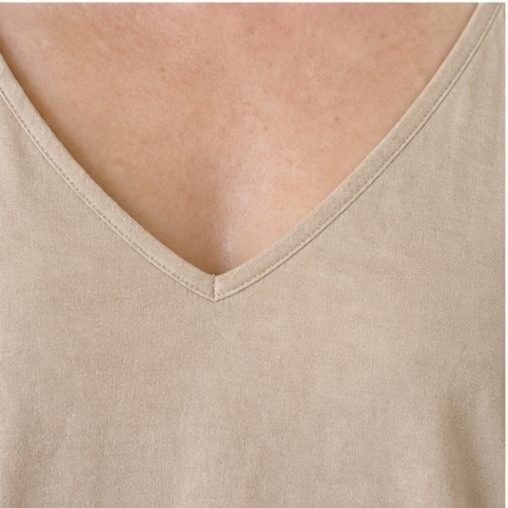 Sand Button Blouse - Picture 4 of 6